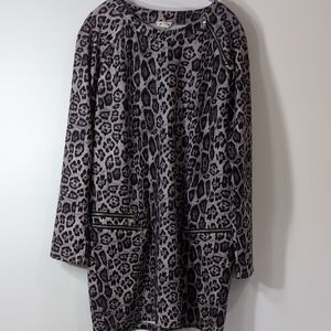 Love Riche | Black Gray Leopard Animal Print Long Sleeve Tunic Size L